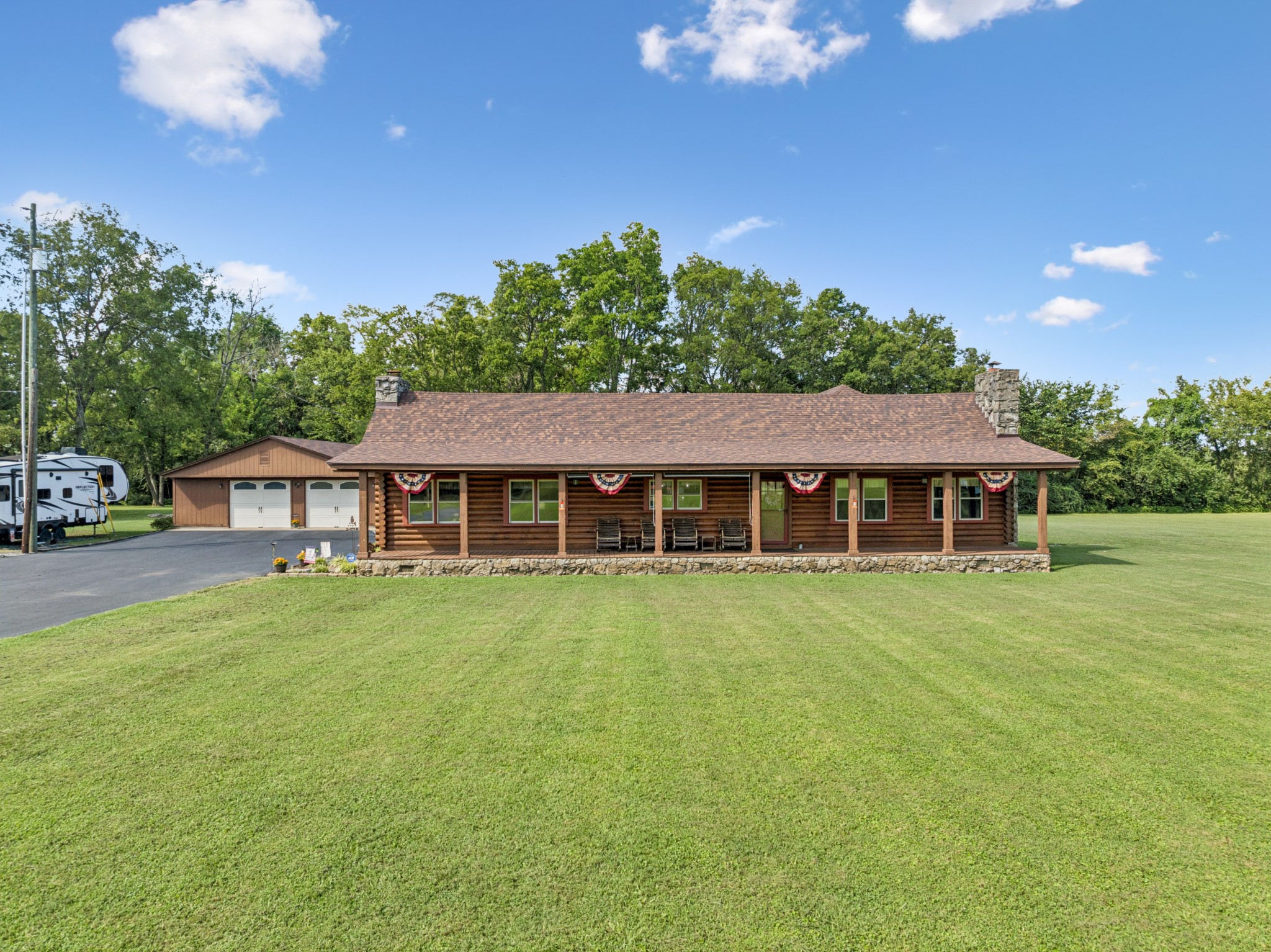 651 Rucker Rd Property Photo 1