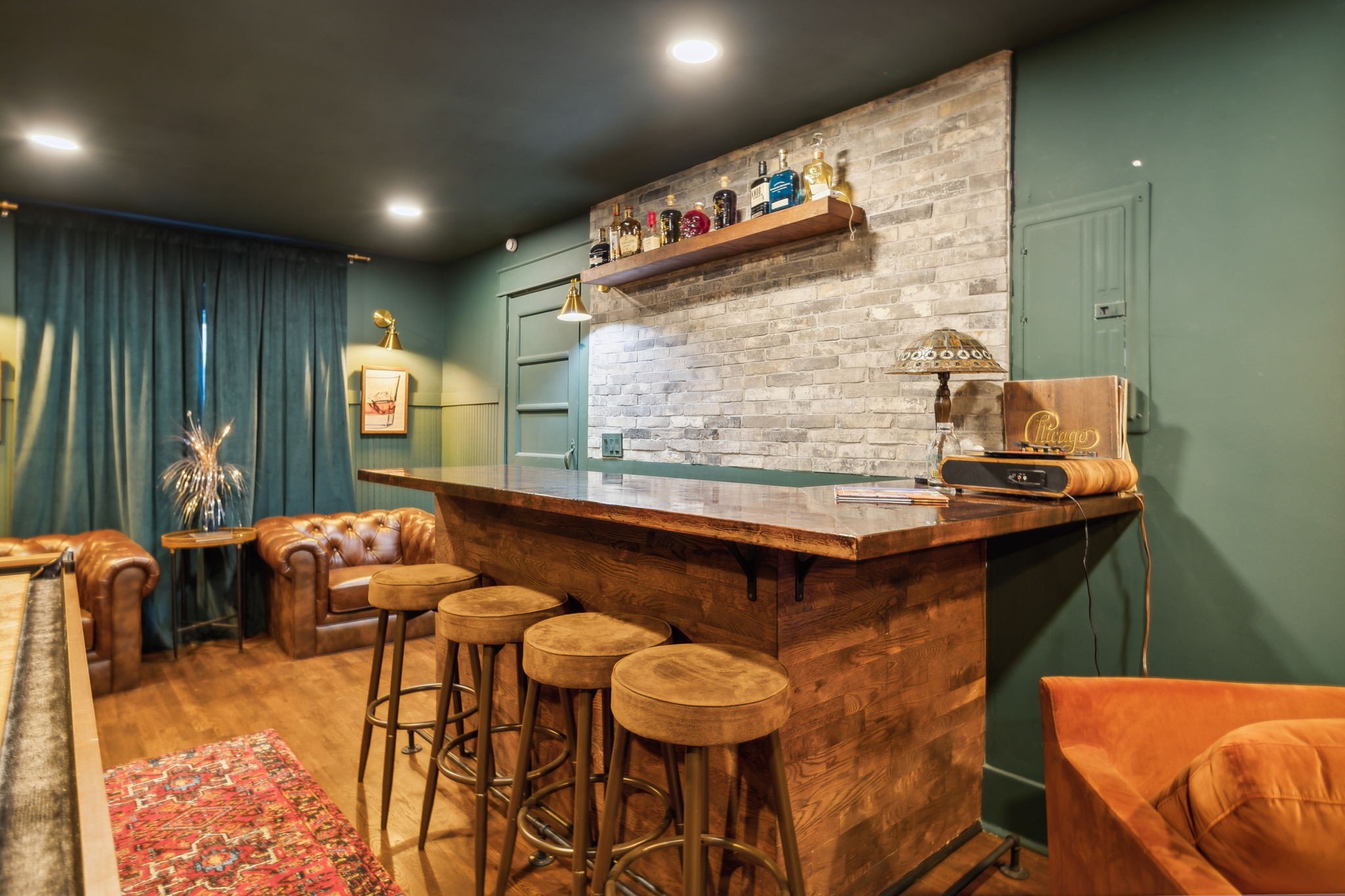 1920 Eastland Ave Property Photo 26