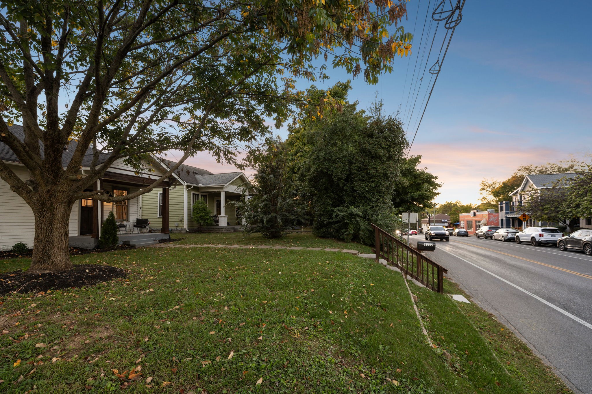 1920 Eastland Ave Property Photo 41