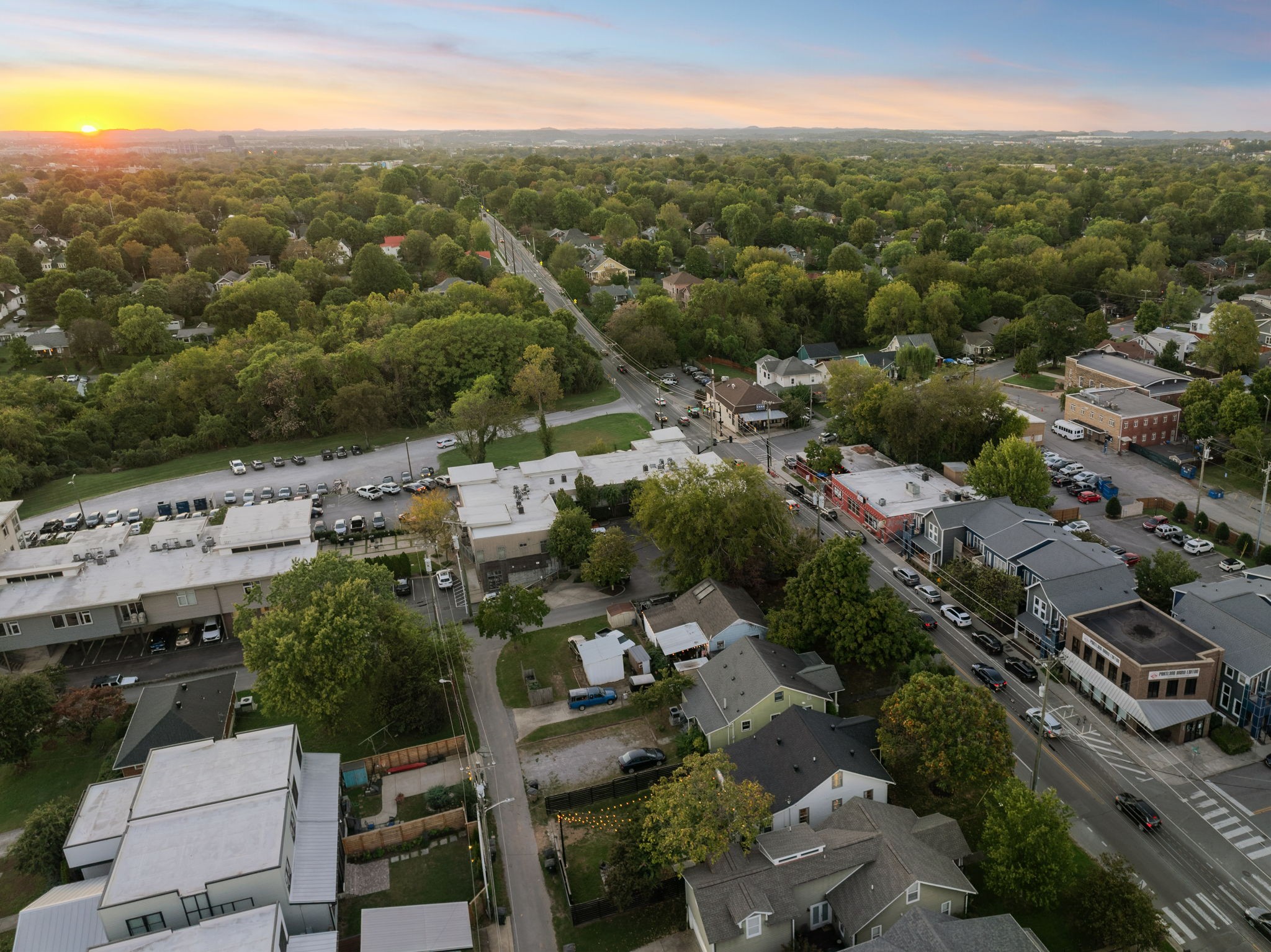 1920 Eastland Ave Property Photo 64