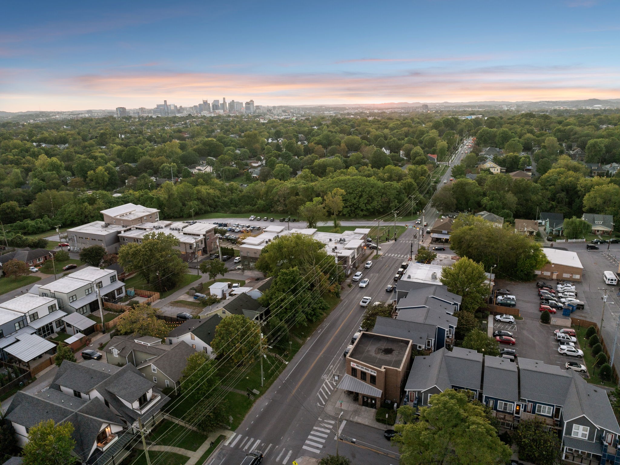 1920 Eastland Ave Property Photo 68