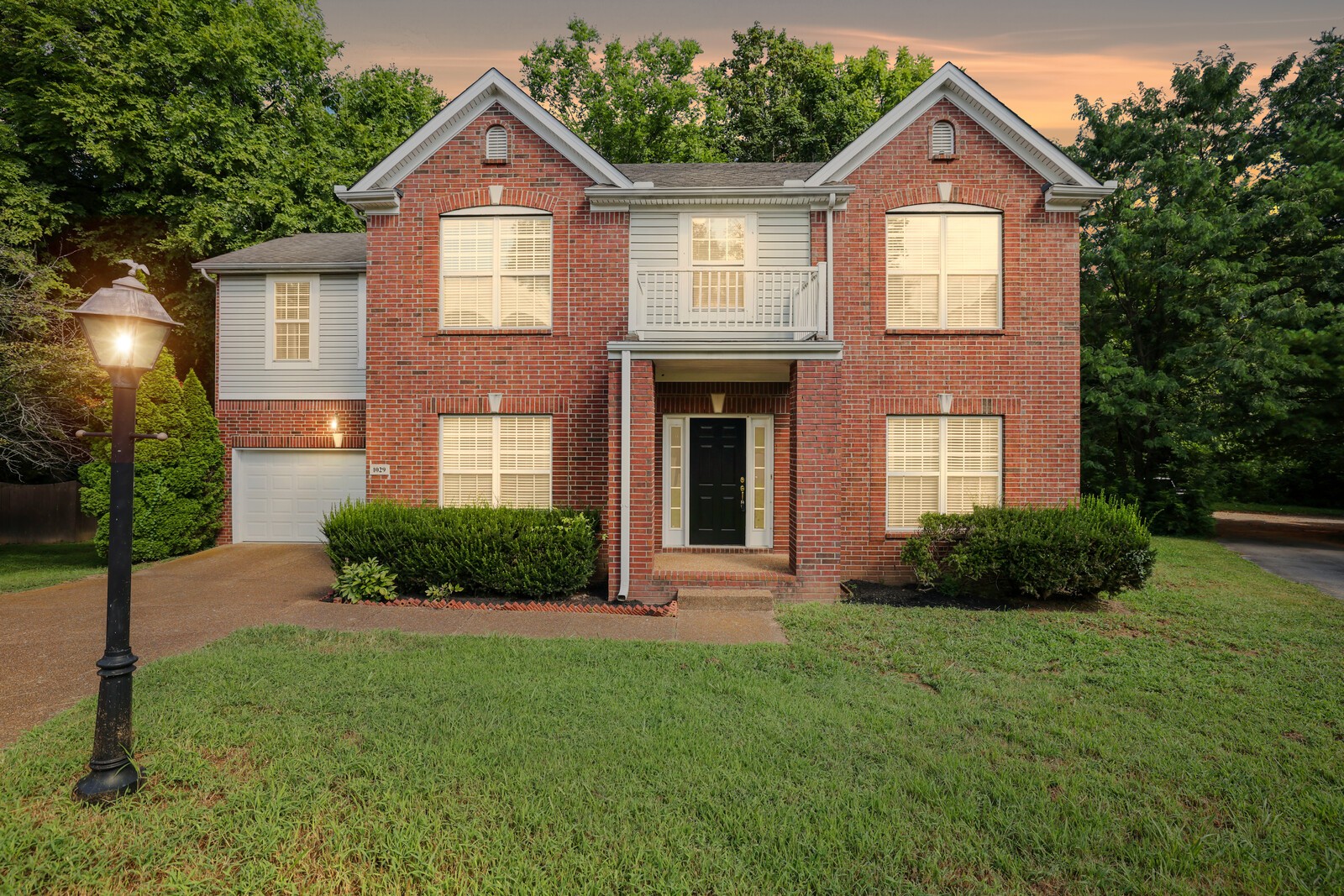 1029 Heathfield Cir Property Photo 1