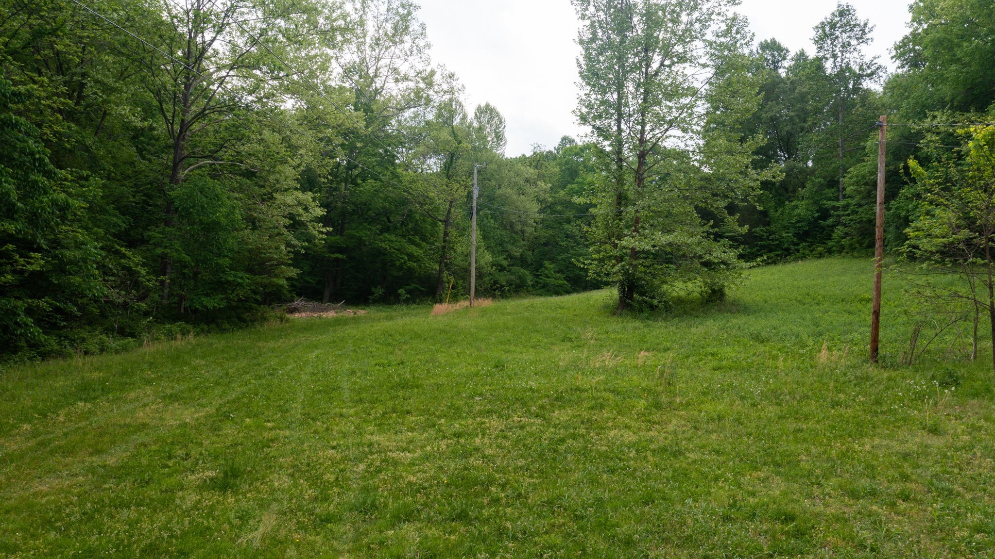 2100 Highway 13 Property Photo 1