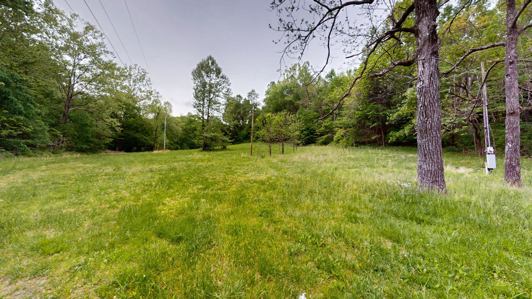 2100 Highway 13 Property Photo 3