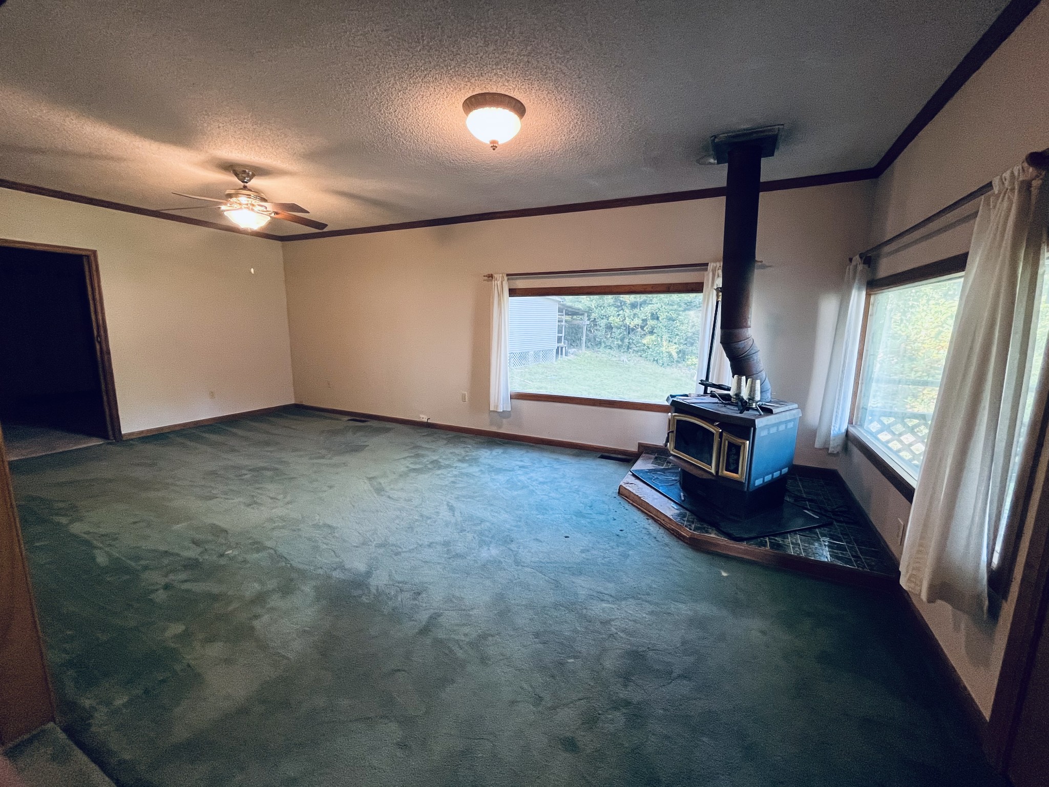 294 Ridgeway Dr Property Photo 13