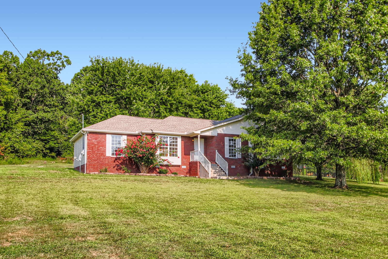 407 Alydar Dr