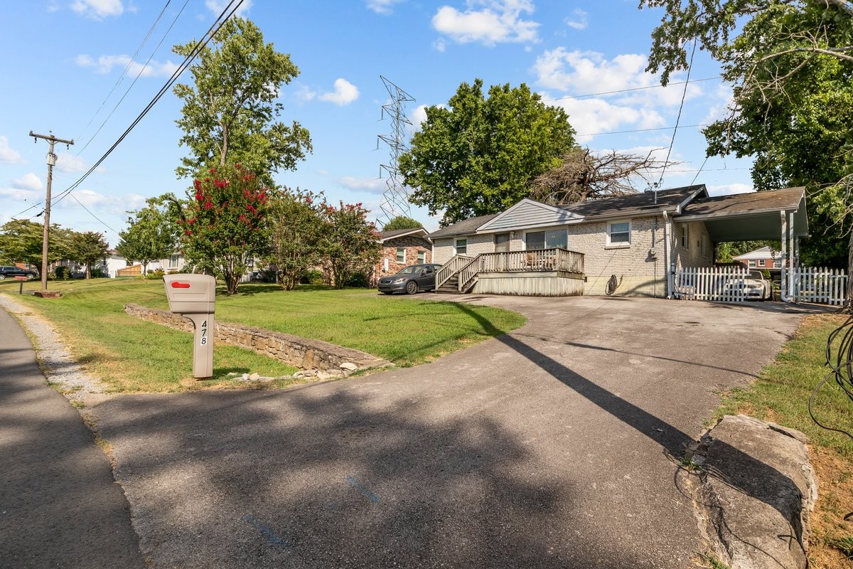 478 Sunliner Dr Property Photo 1