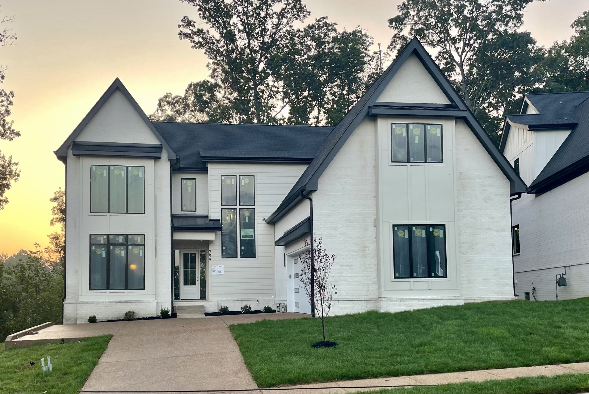 799 Summit Oaks Court Property Photo 1