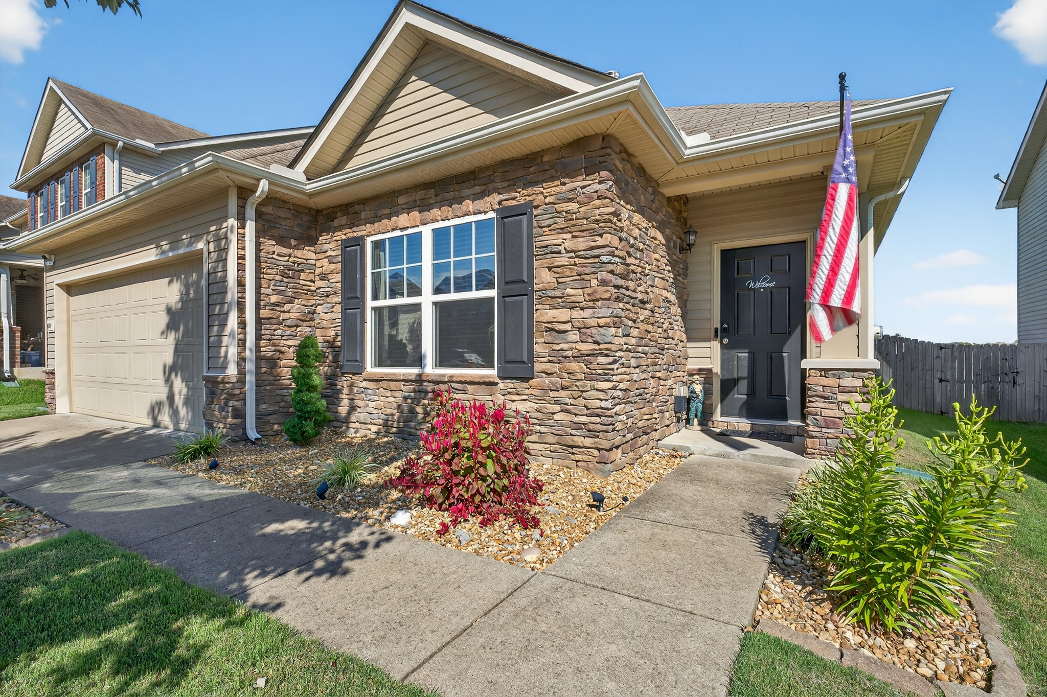 651 Pemberton Dr
