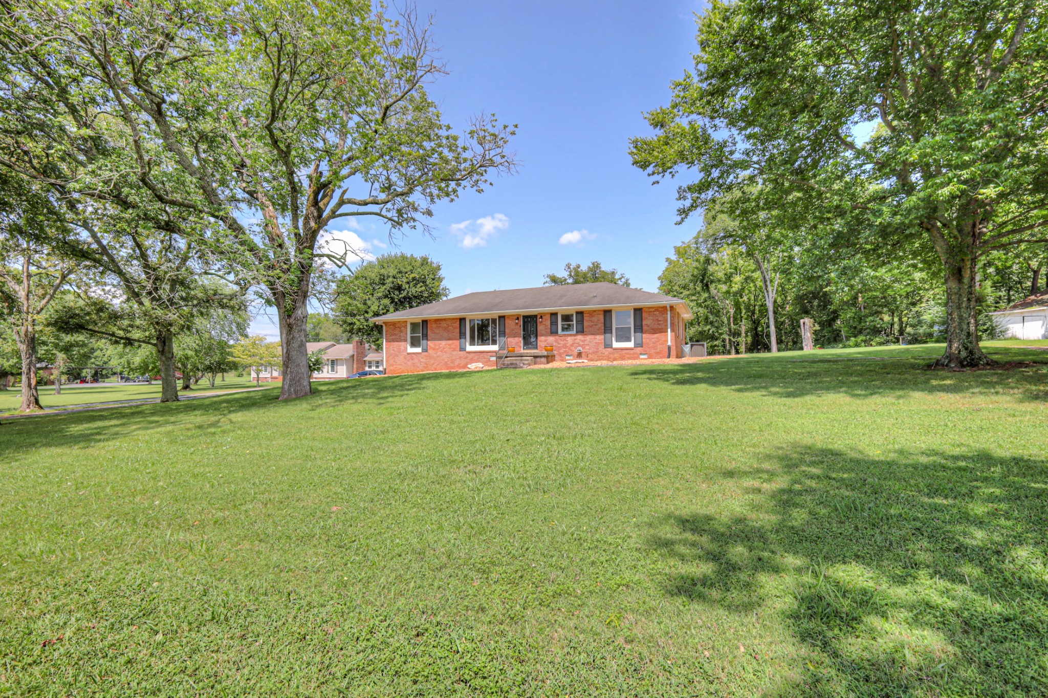 1307 Eastover Rd