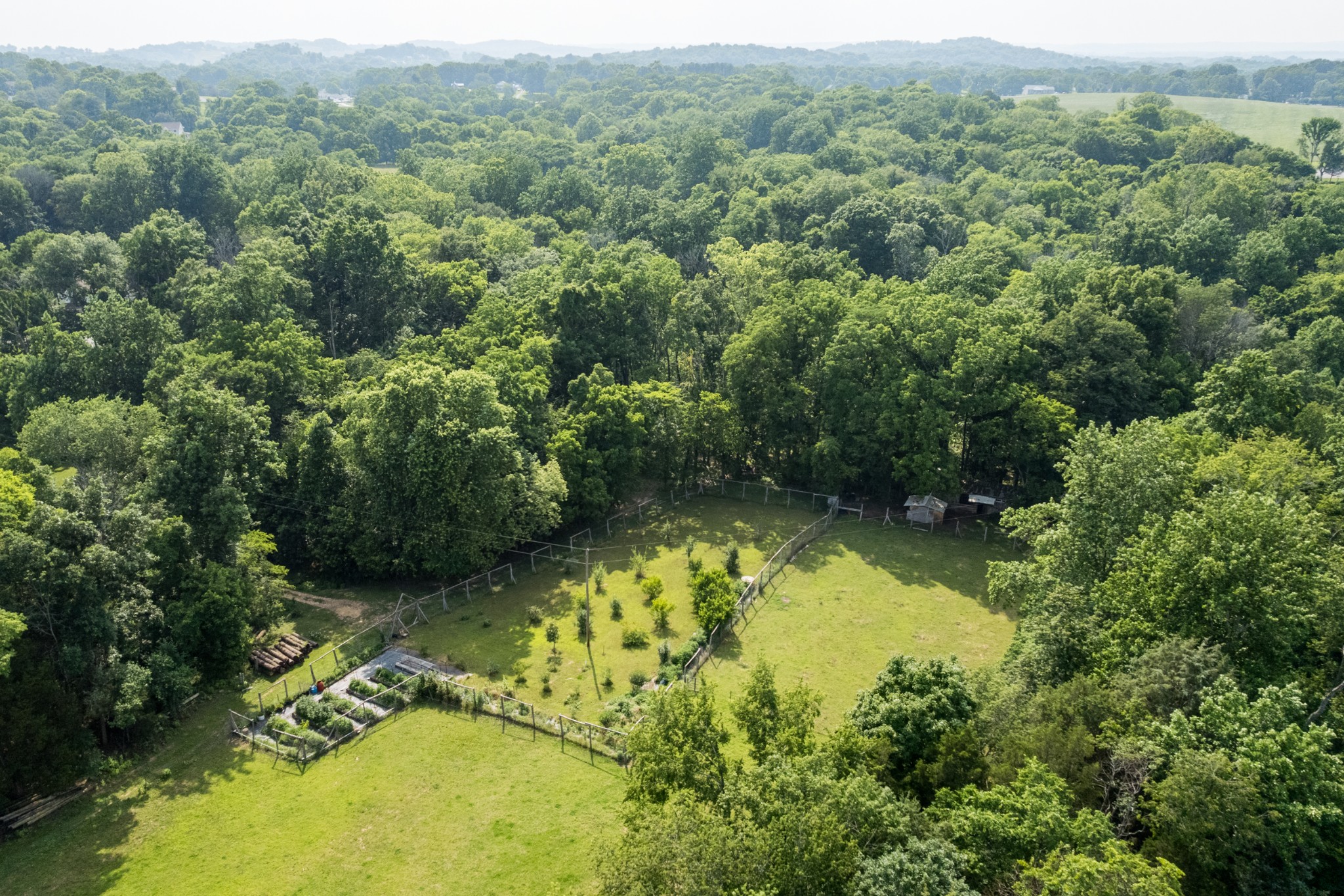 2300 Lee Rd Property Photo 5