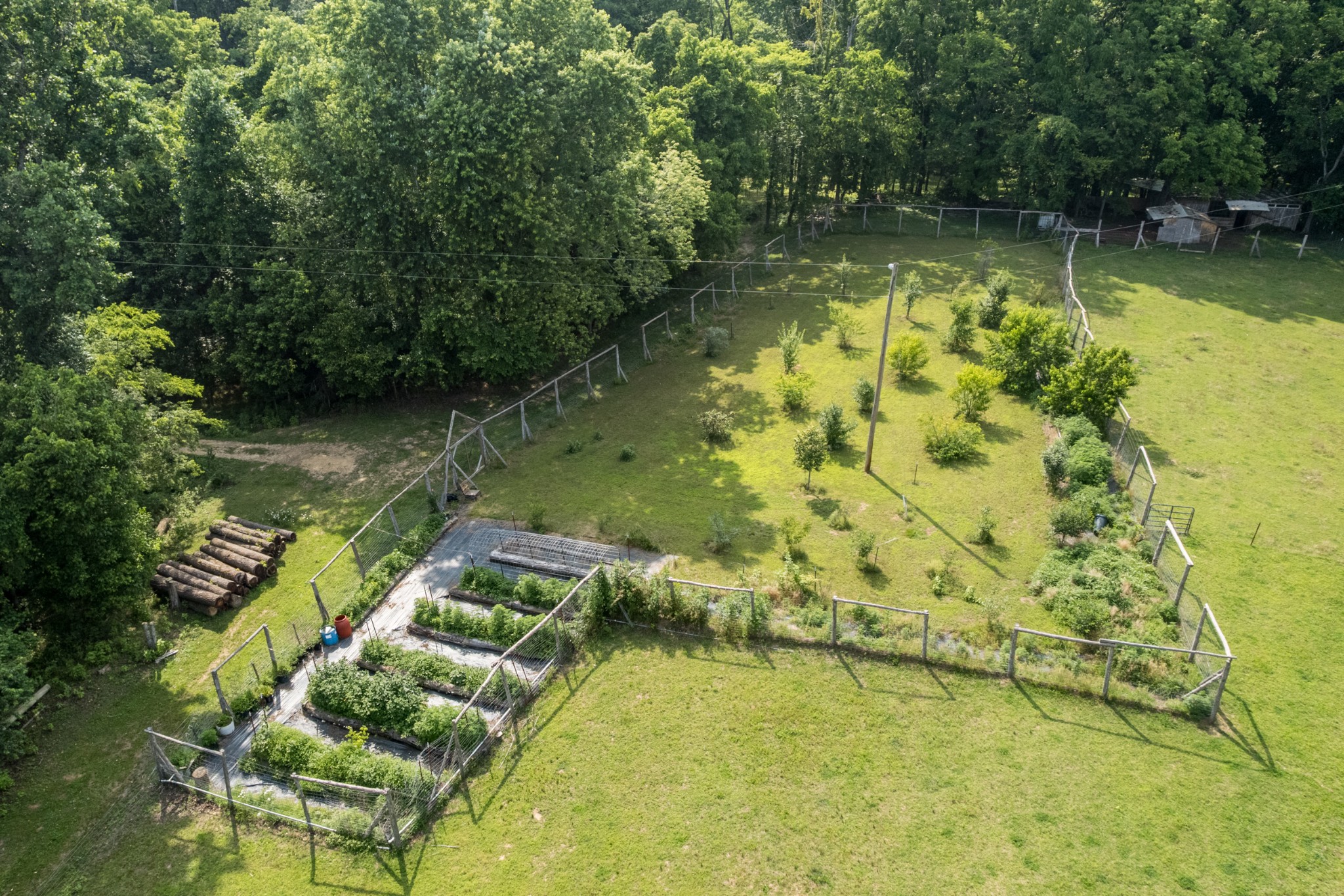 2300 Lee Rd Property Photo 10