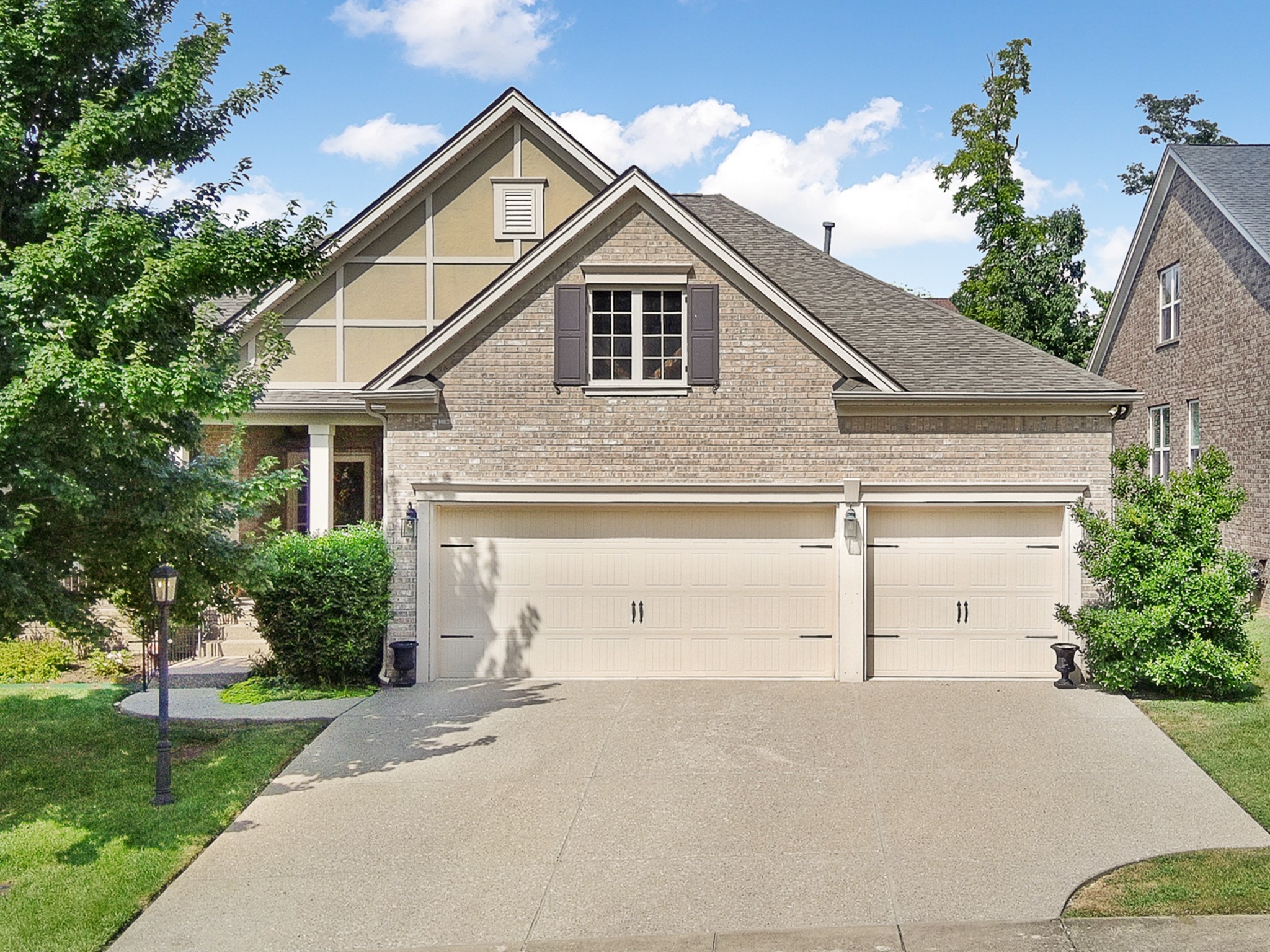 2848 Lakeside Meadows Cir Property Photo 1