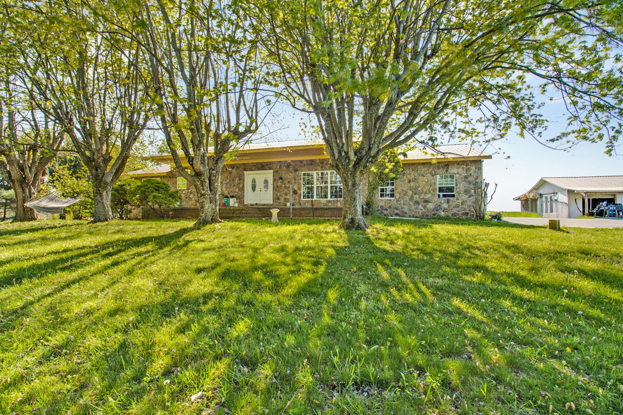 455 Muddy Branch Road Property Photo 4
