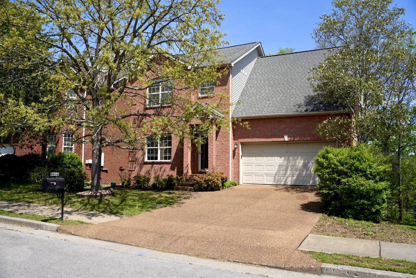 6868 Scarlet Ridge Dr Property Photo 1
