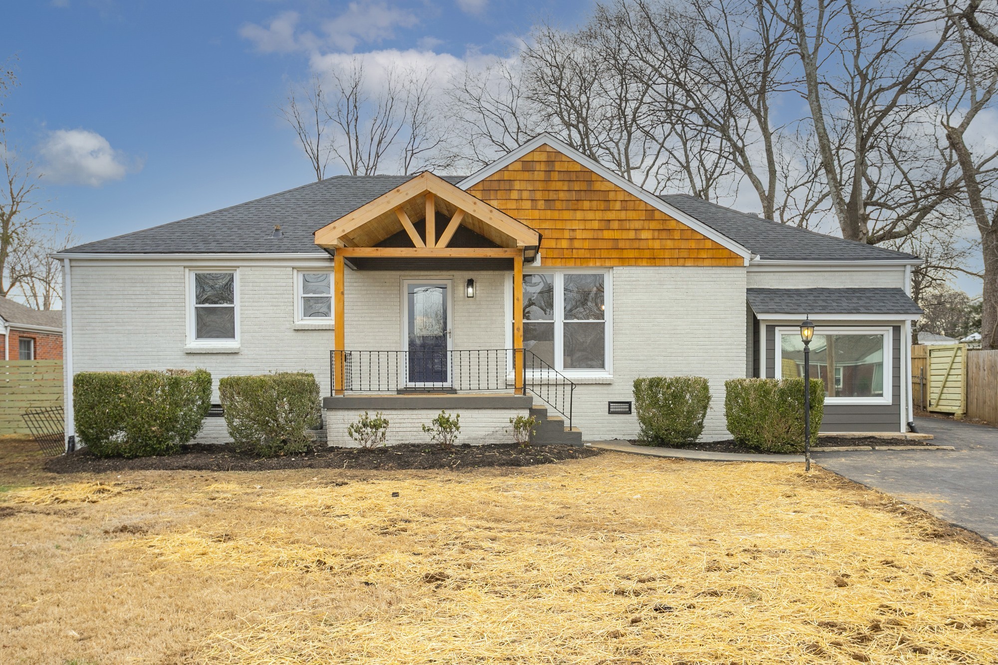 908 Solley Dr Property Photo 1