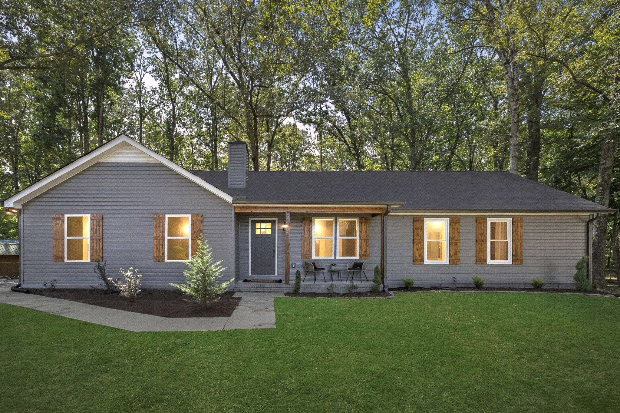 6512 Woodland Dr Property Photo 1