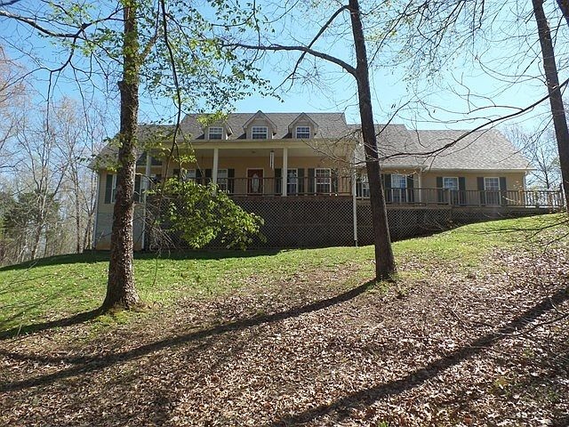 3955 River Rd Property Photo 1