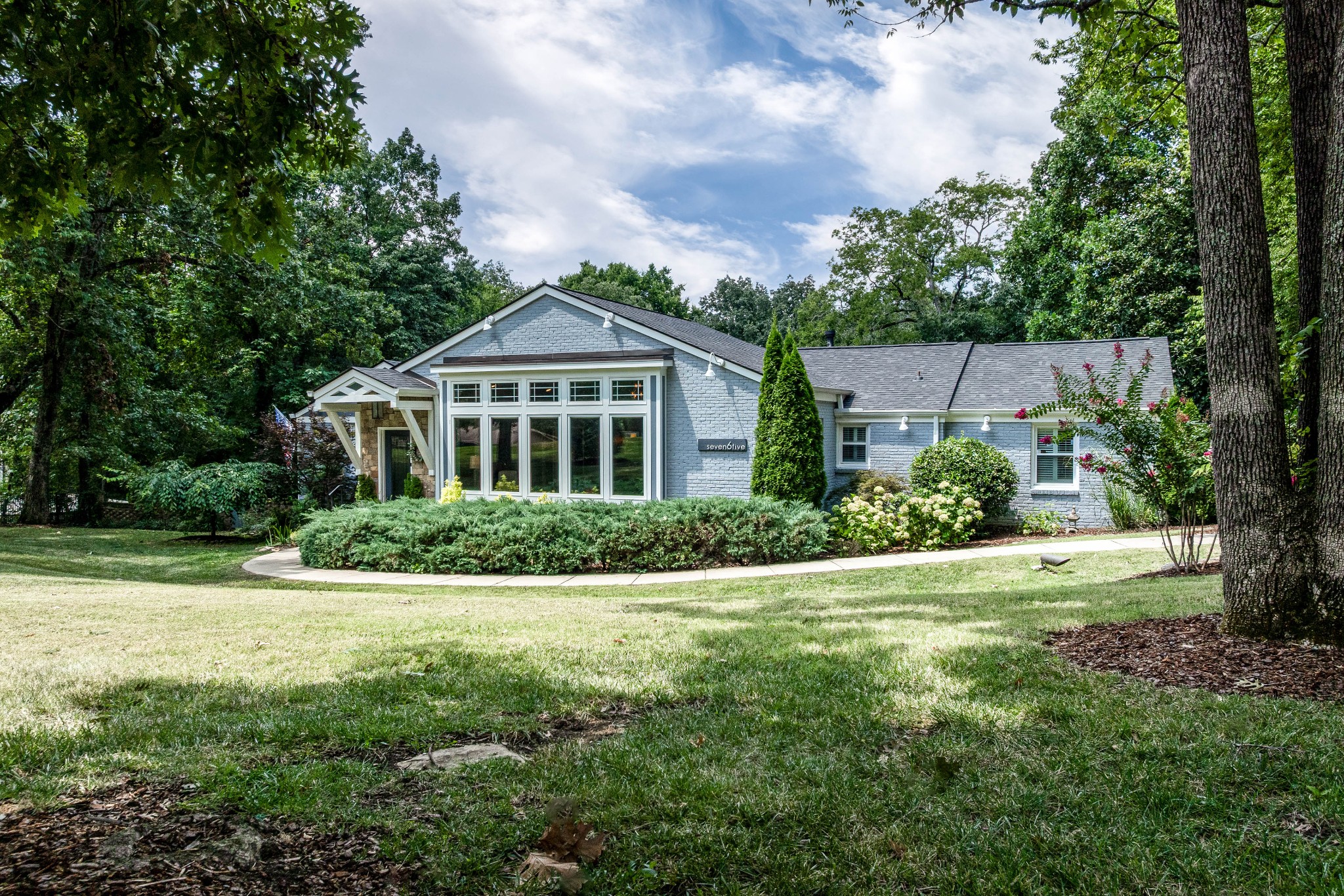 765 Brook Hollow Rd Property Photo 1