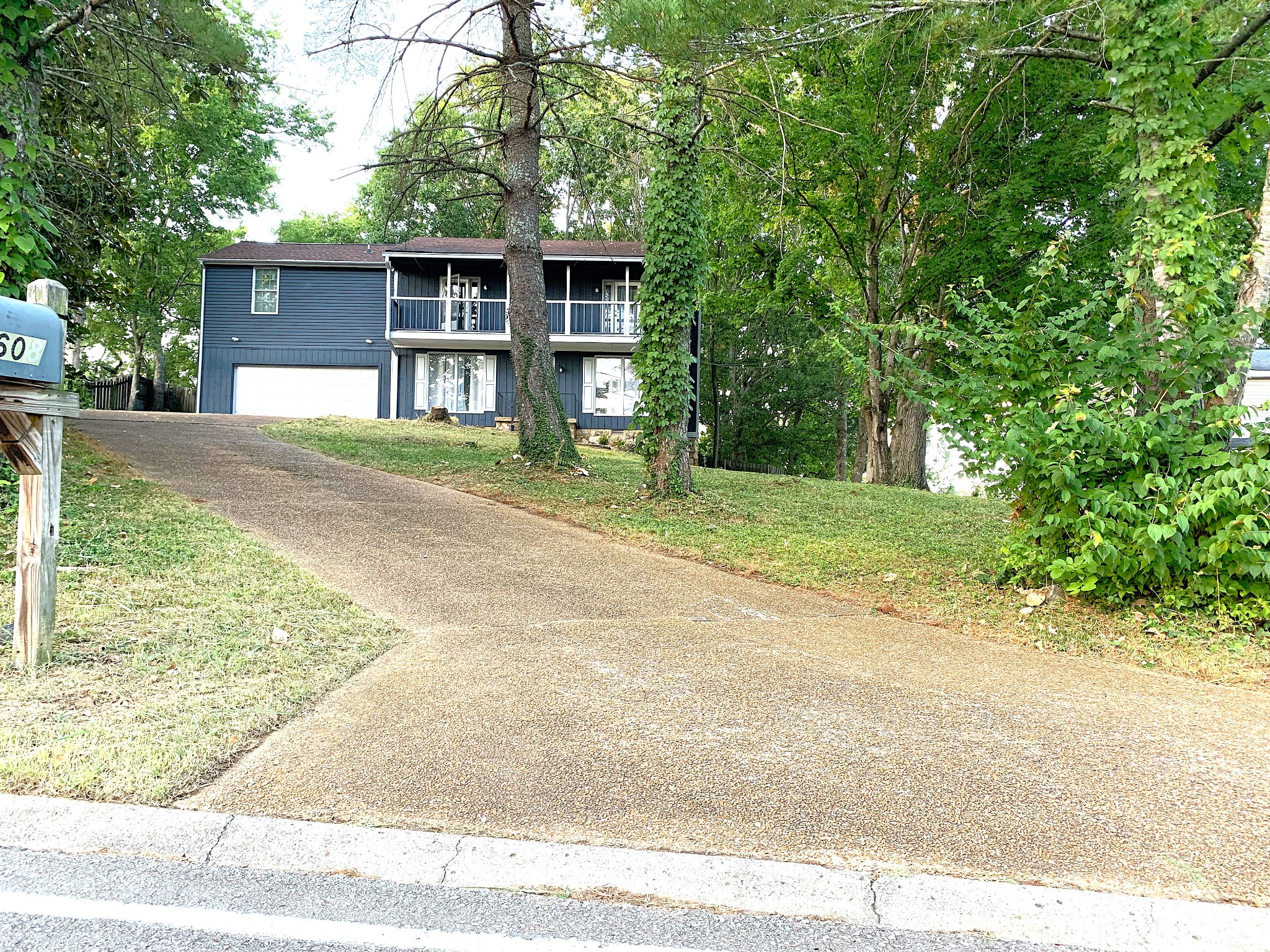 608 River Ridge Ct Property Photo 1