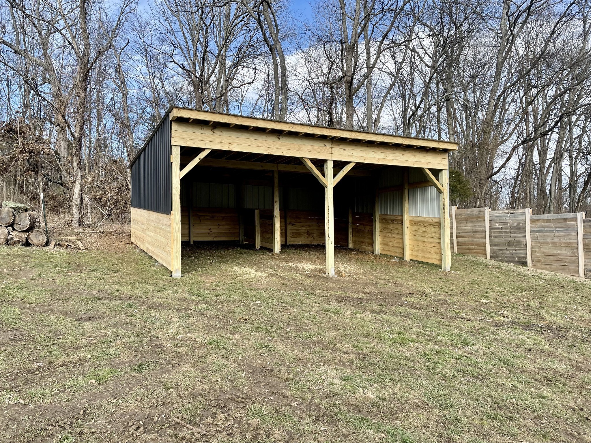 1019 Forestpointe Property Photo 7