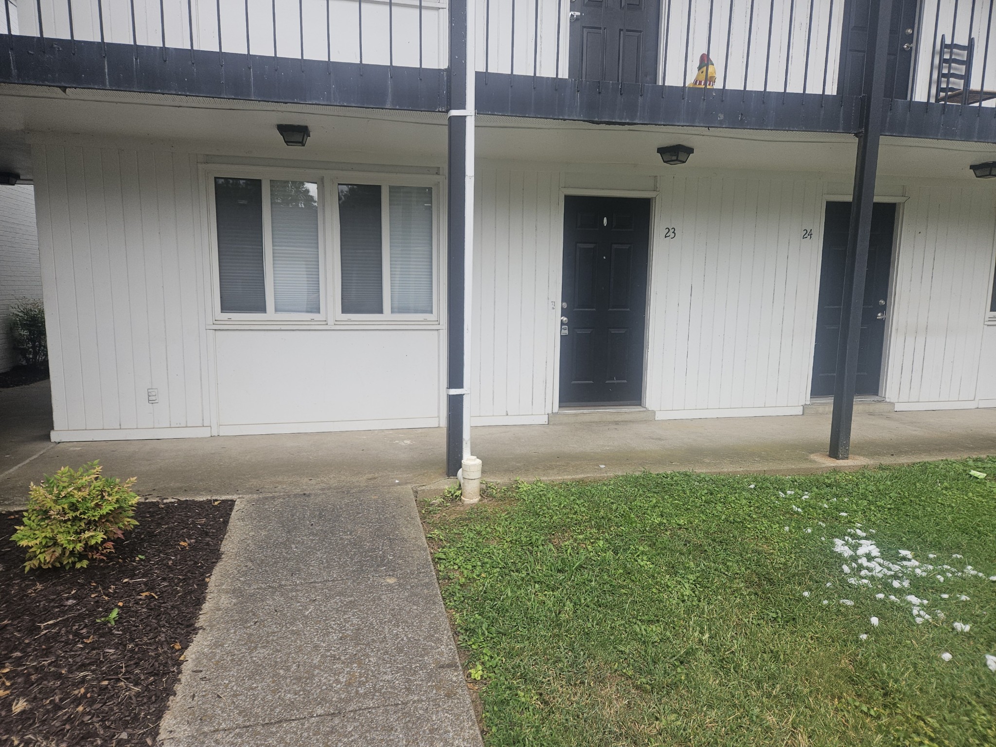 803 E Main Street Property Photo 1