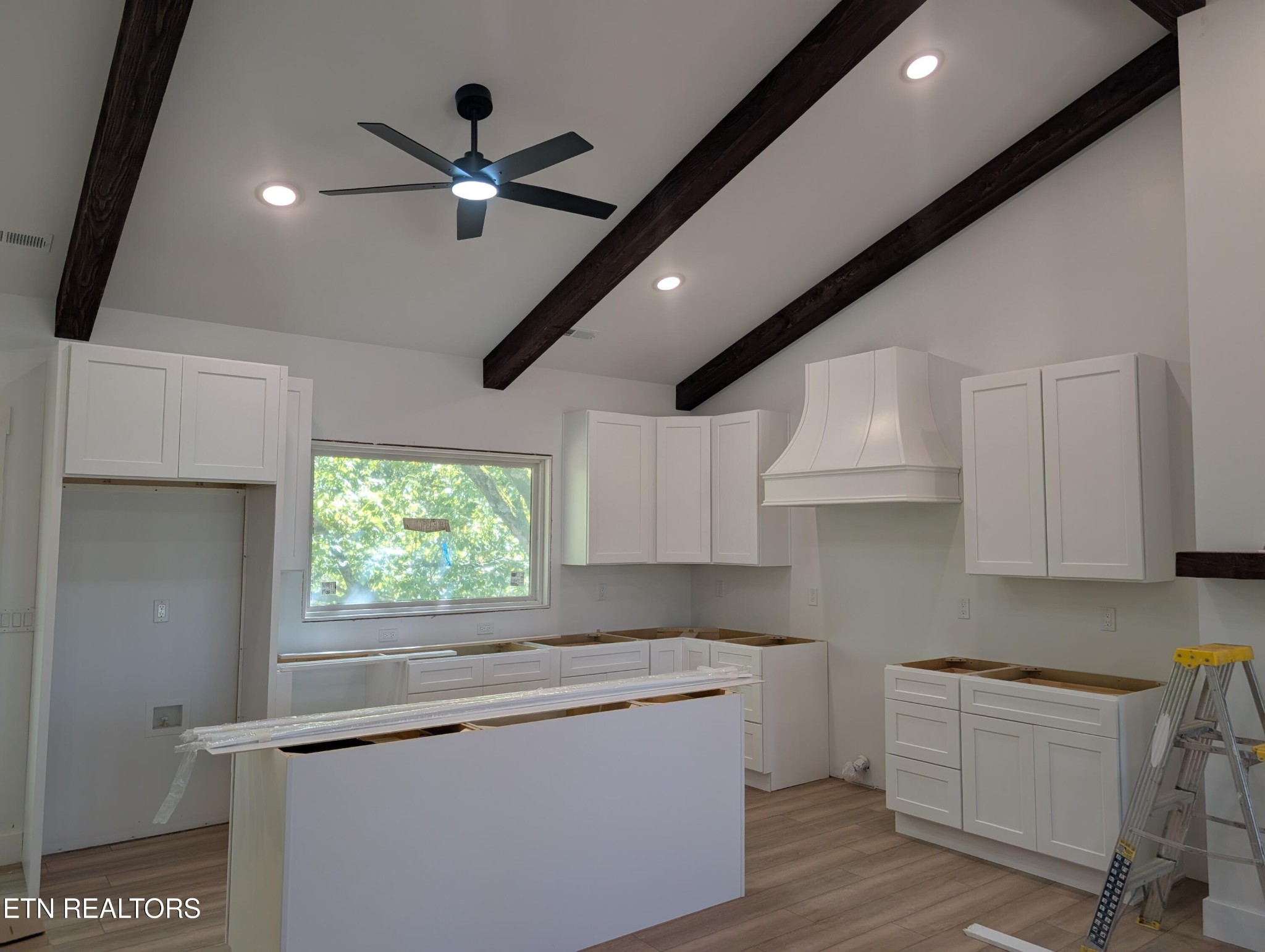 64 Buena Vista Drive Property Photo 5