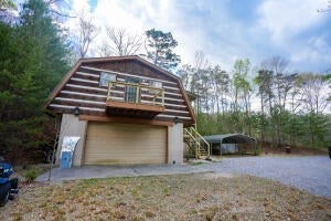 1435 Old Chisholm Trl