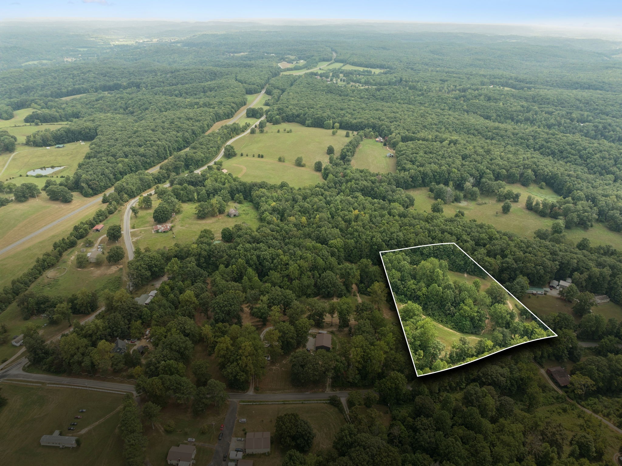 2 Dog Creek Rd Property Photo 1