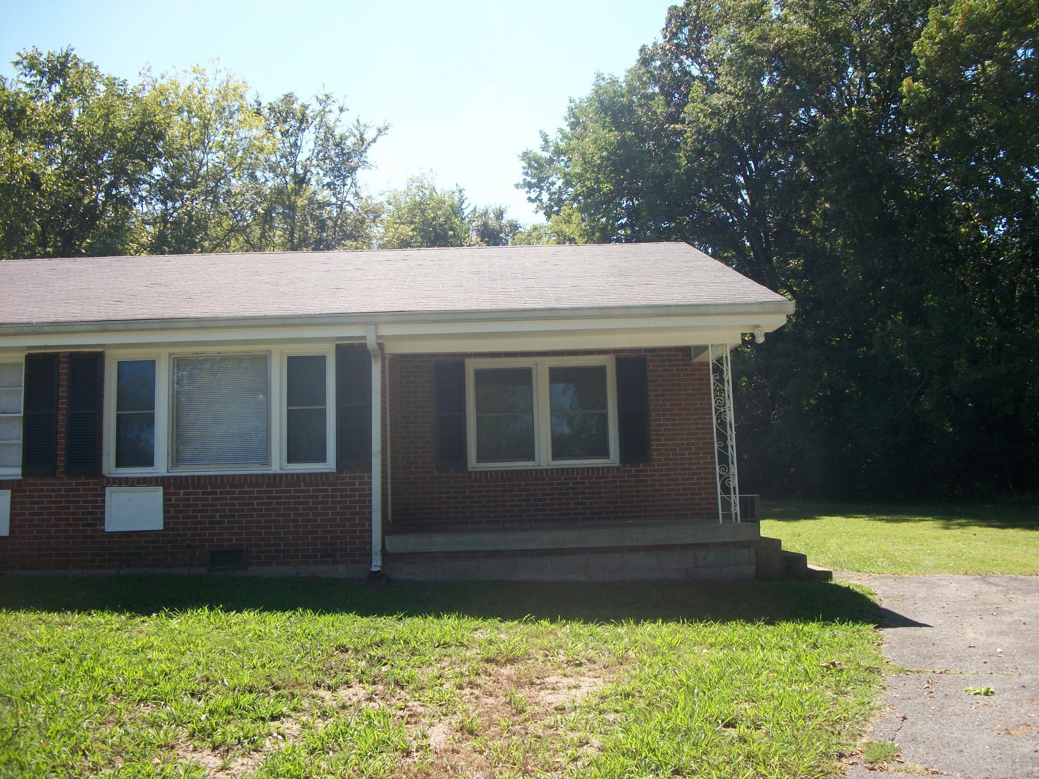 1618 Trinity Cir Property Photo 1