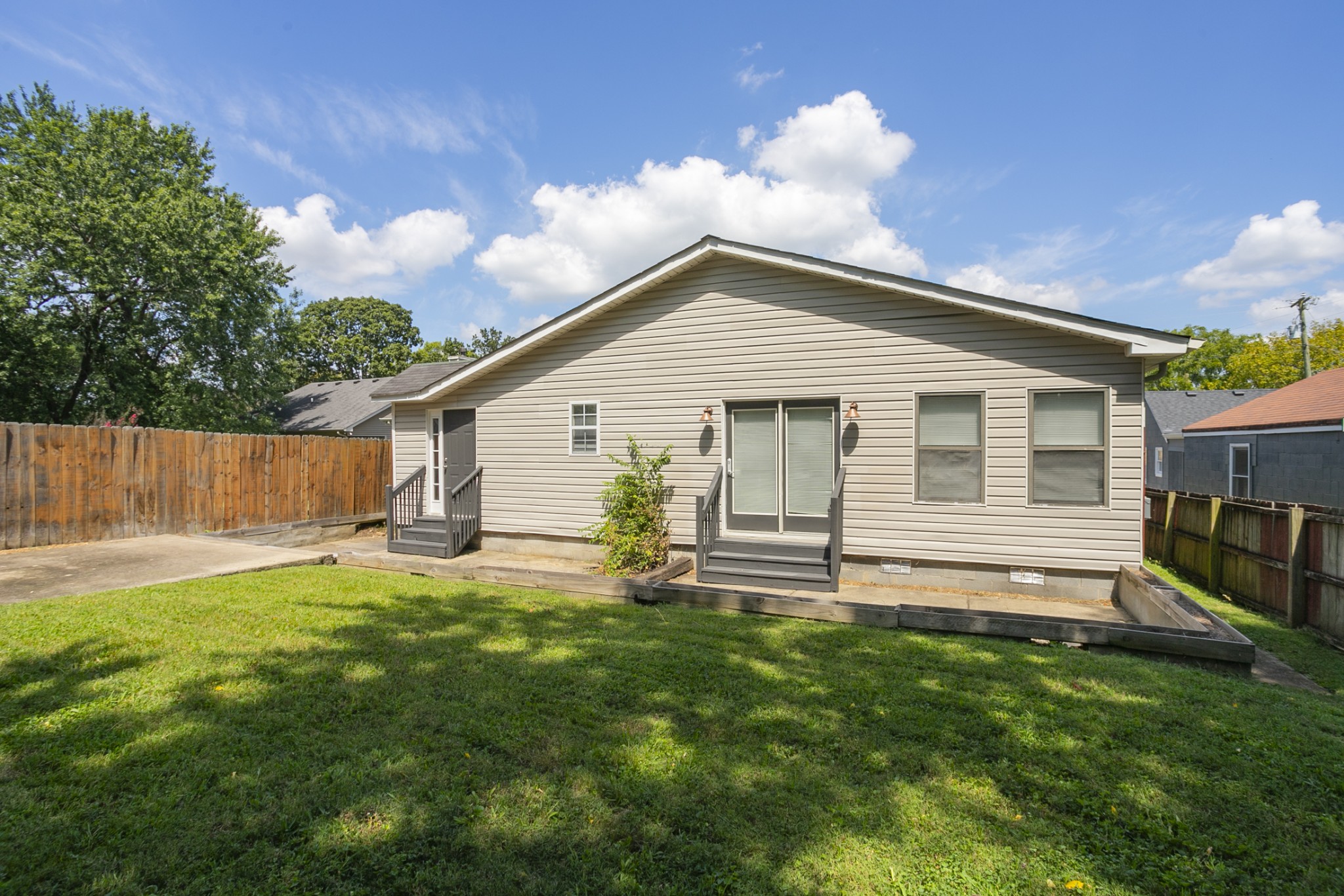 1720 Hanover Rd Property Photo 1