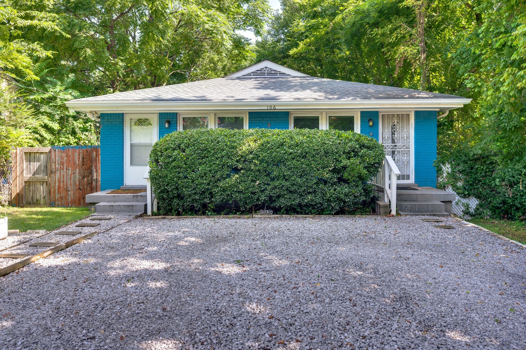 106 Mckennell Dr Property Photo 1