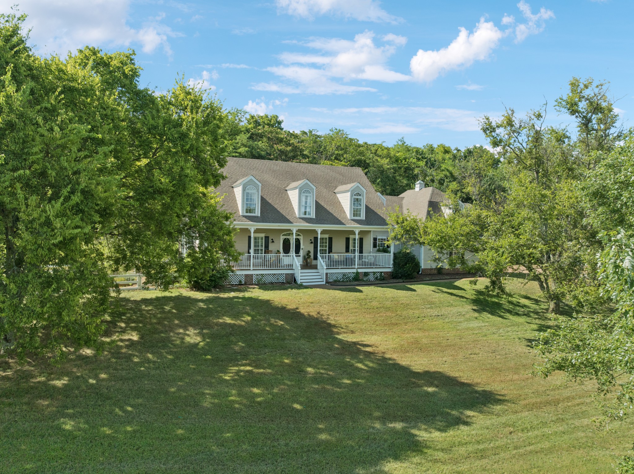 4235 Little Pond Ln Property Photo 1
