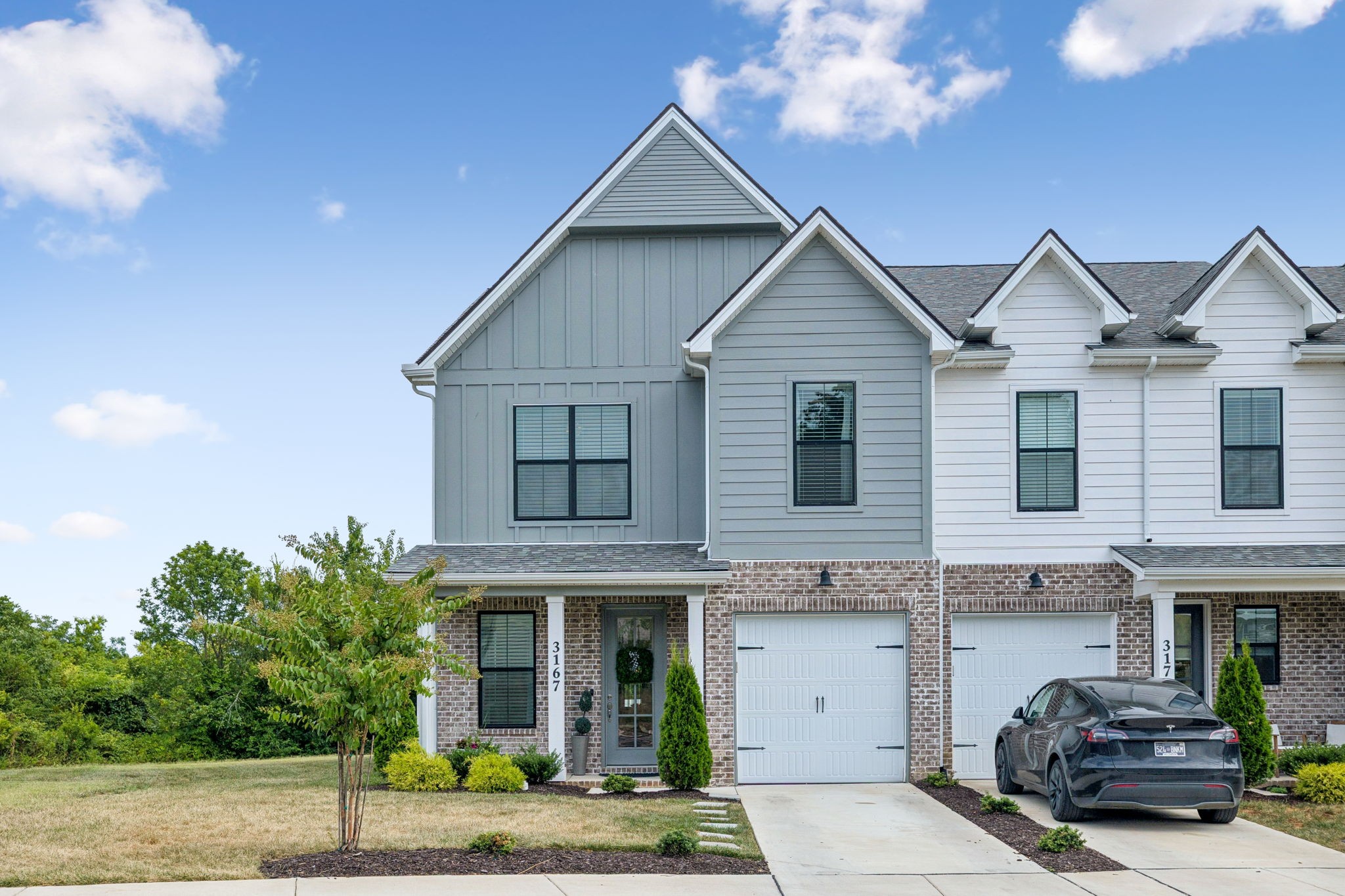 3167 Sassafras Ln
