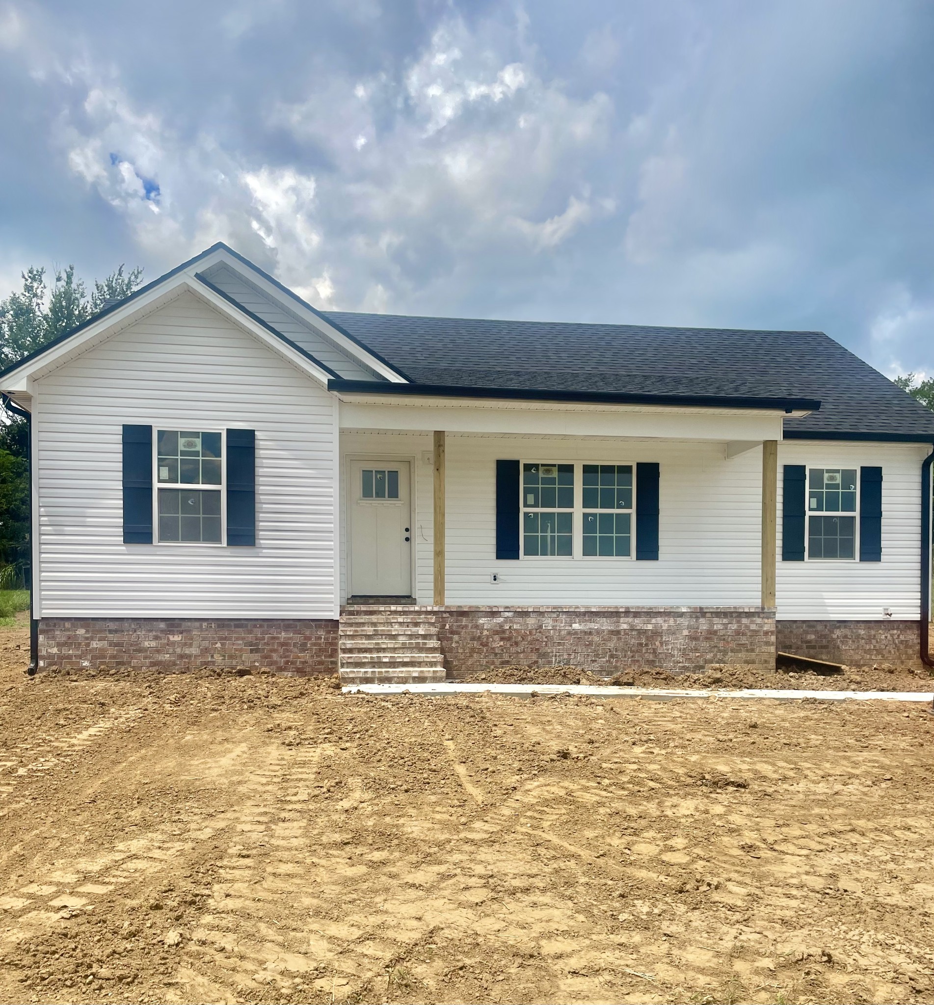 1512 Ellie Claire Way Property Photo 1