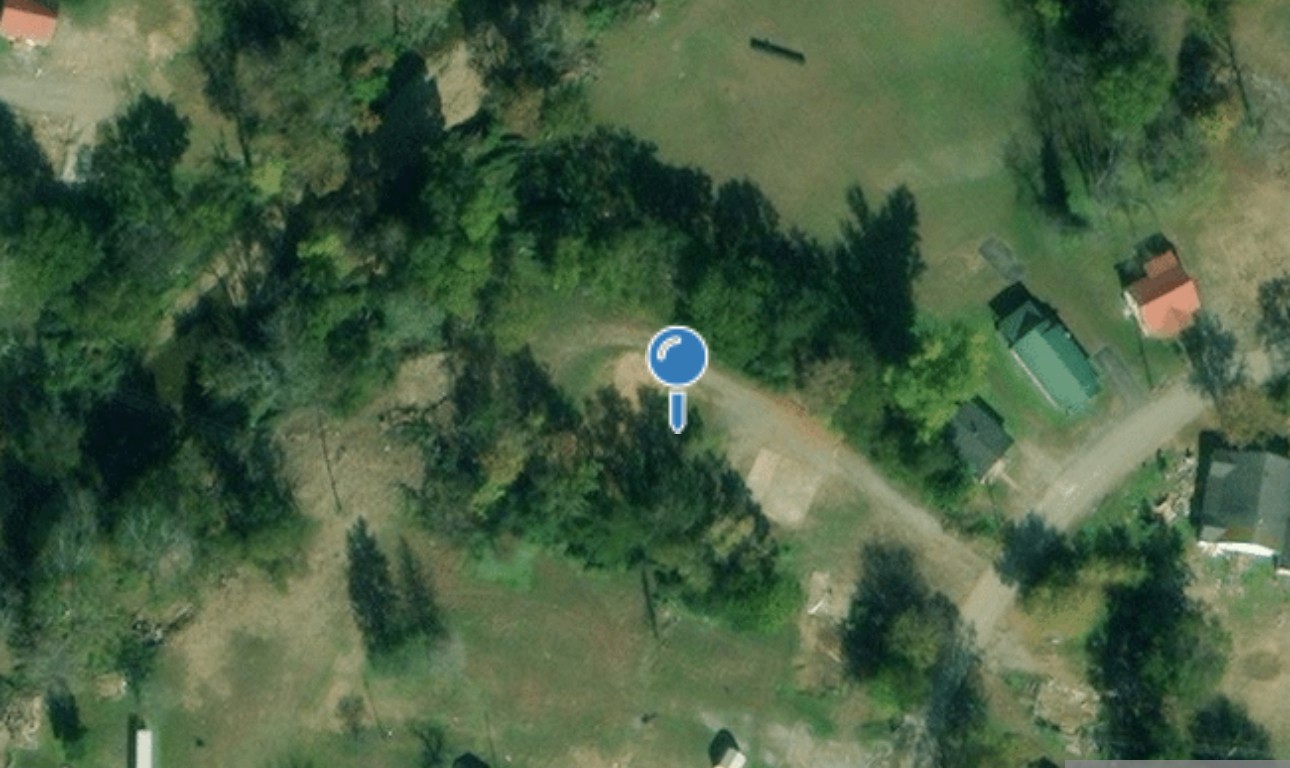 105 Fairground Dr Property Photo 1