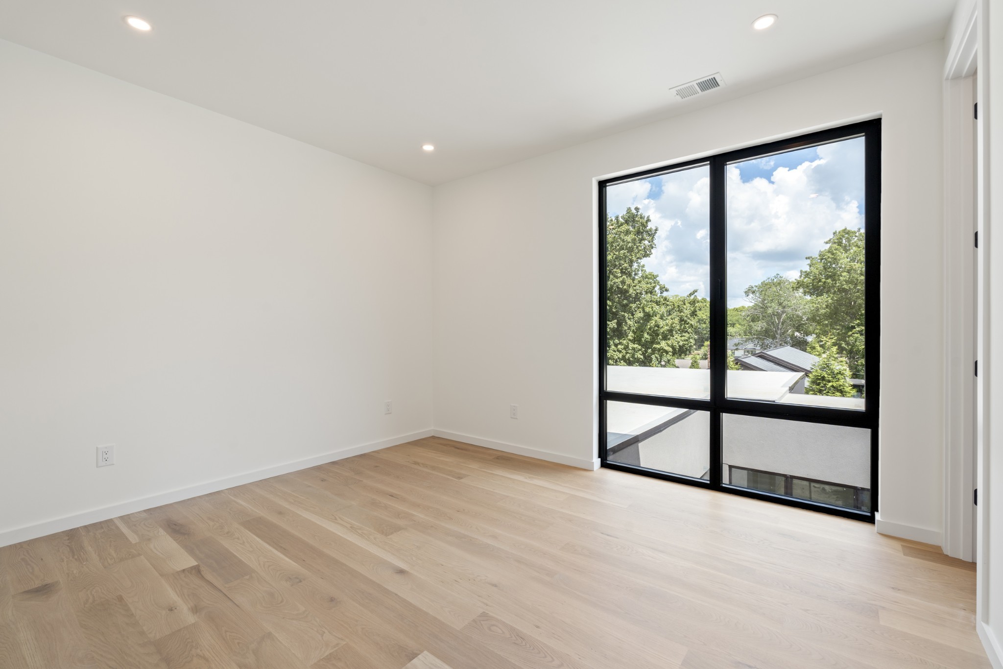 5709 Cloverland Dr Property Photo 32