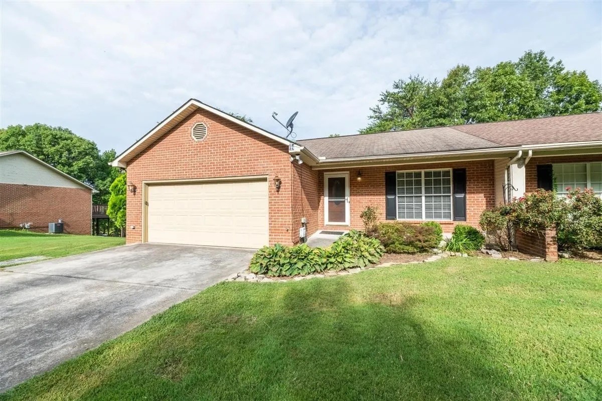 809 Stetson Dr