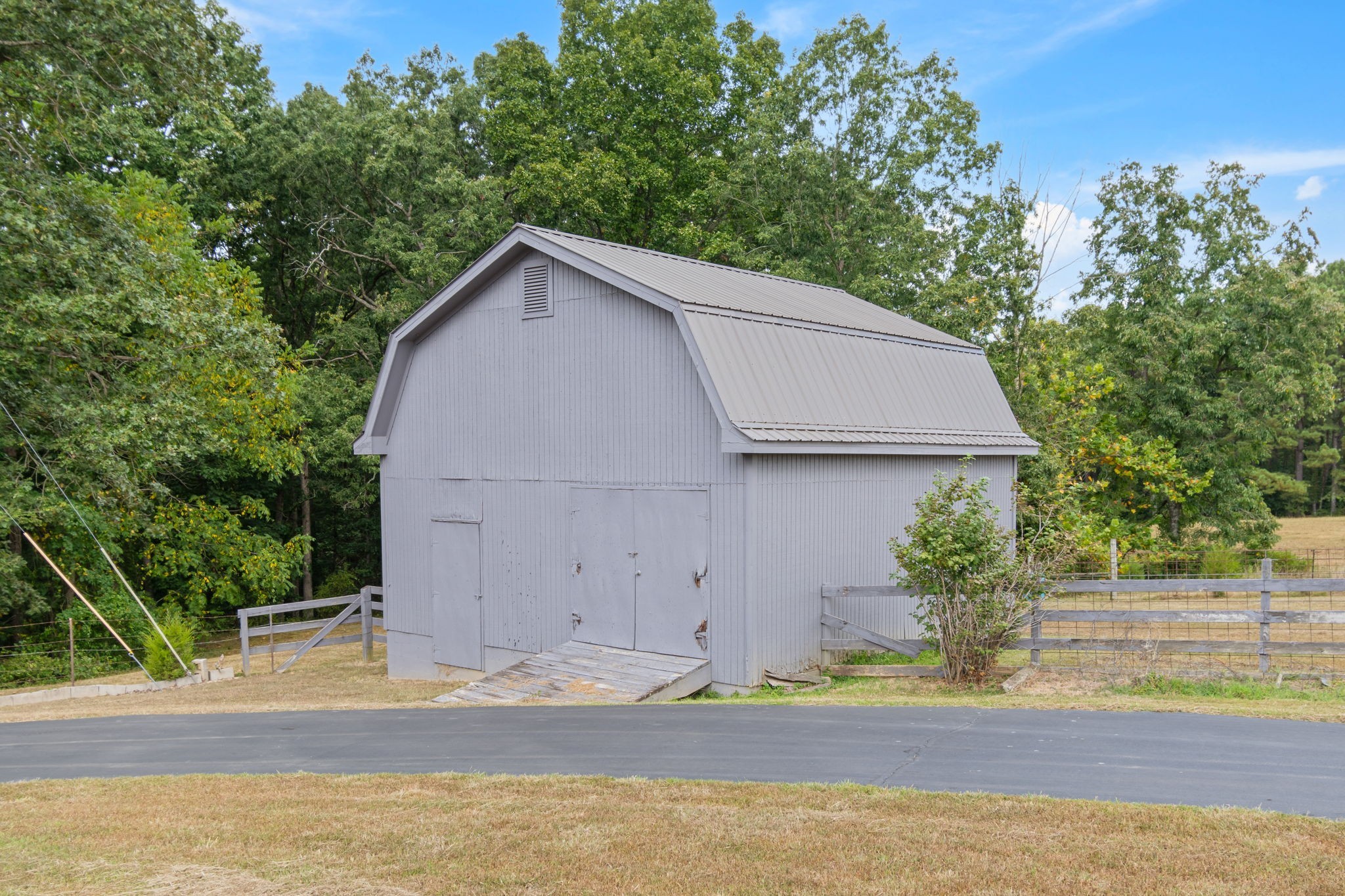 2820 Skyview Drive Property Photo 39