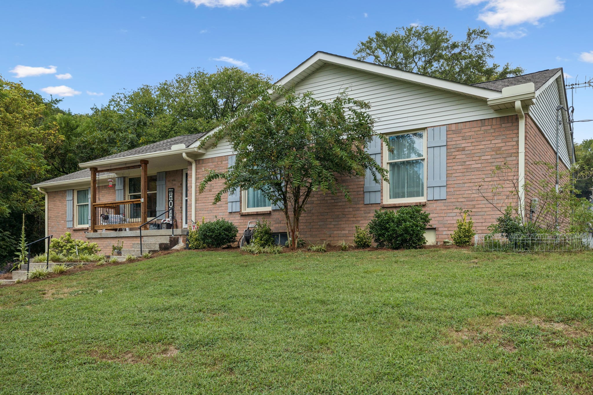 255 Saint Marys Rd