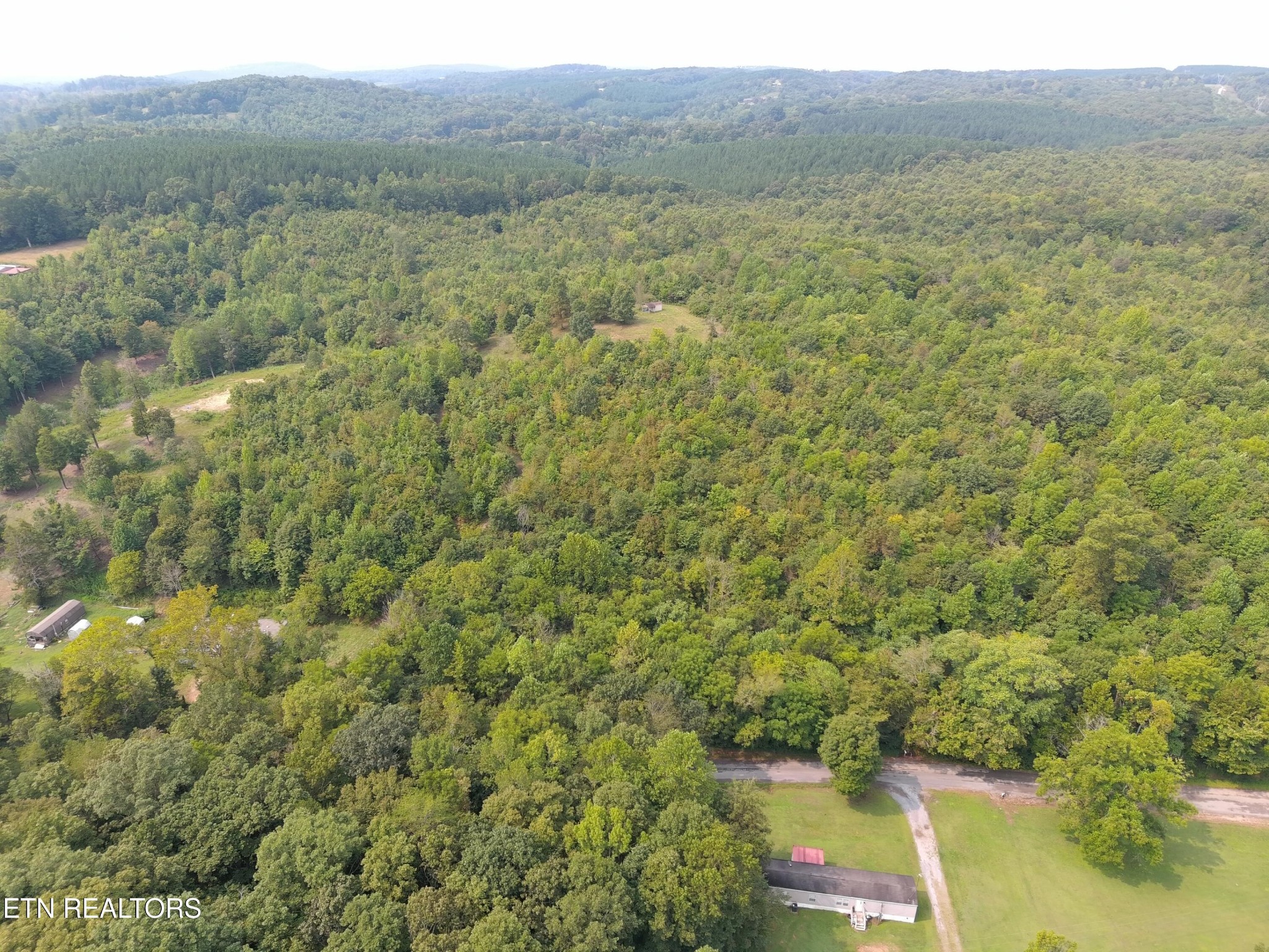 417 Womac Hollow Rd Property Photo 9