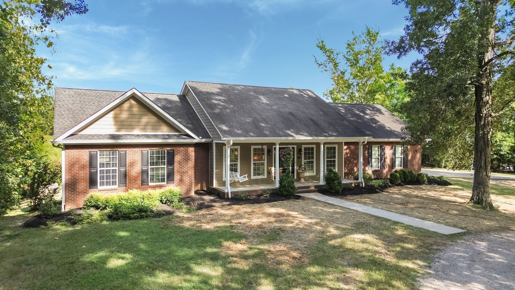 2350 Joe Brown Rd Property Photo 2