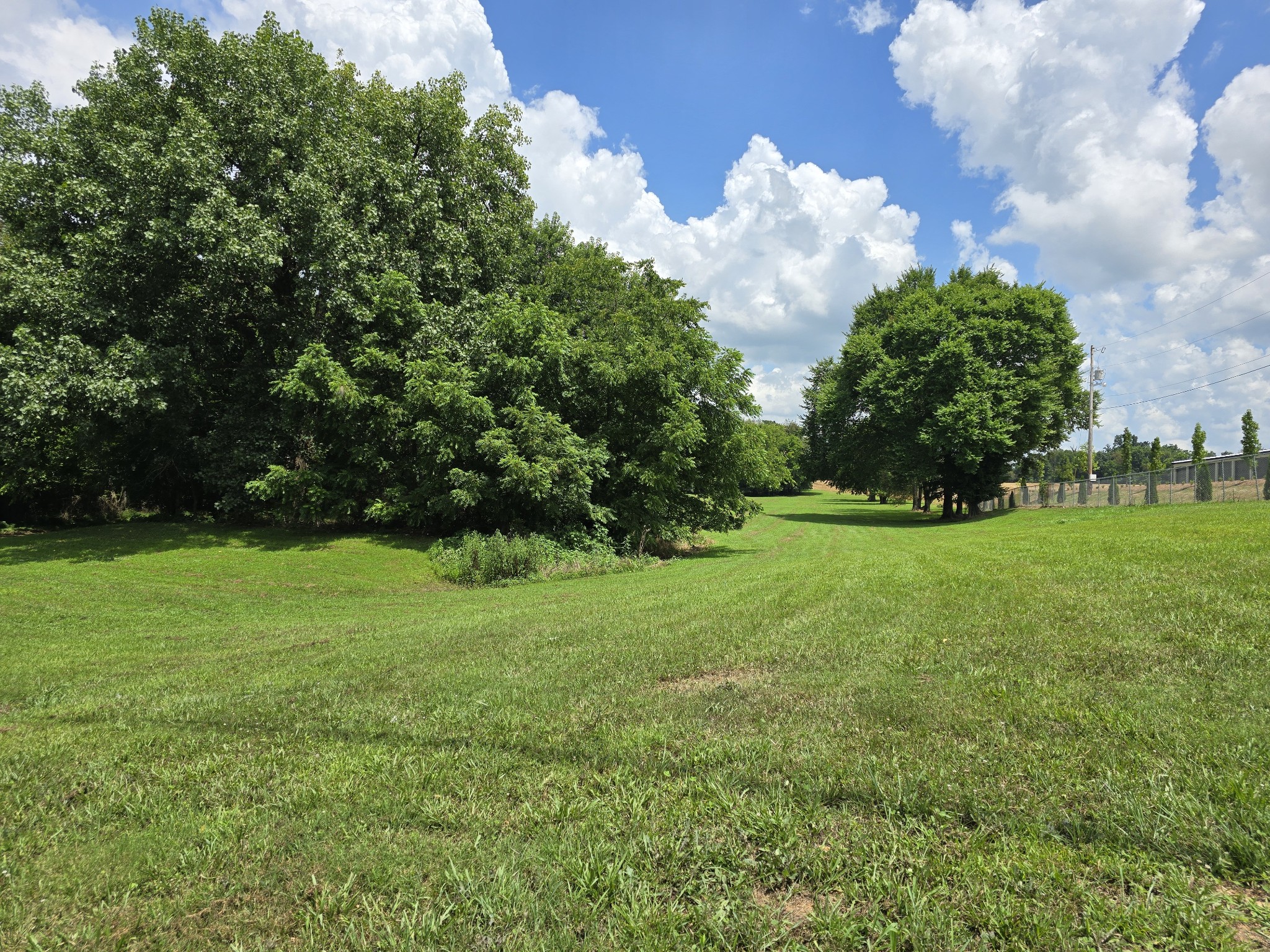 4628 Hwy 31w Property Photo 1