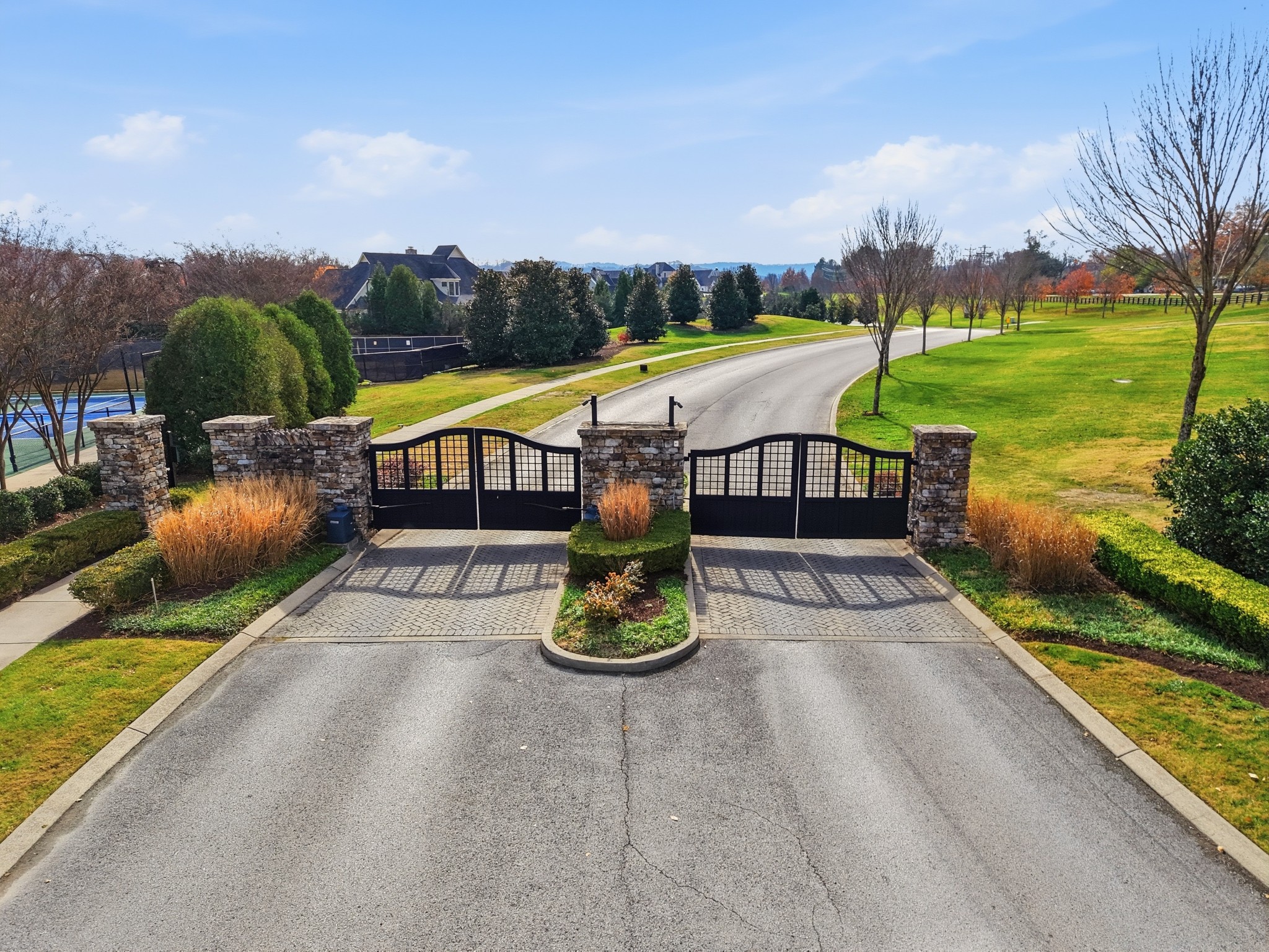 8514 Blanton Ct Property Photo 3