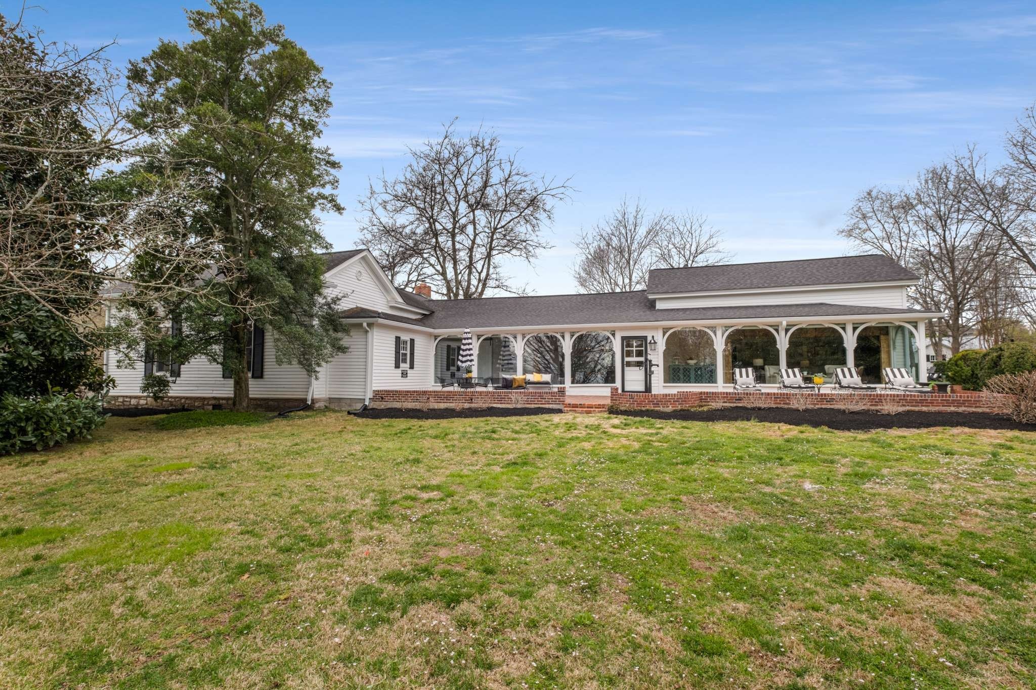 9580 Crockett Rd Property Photo 3