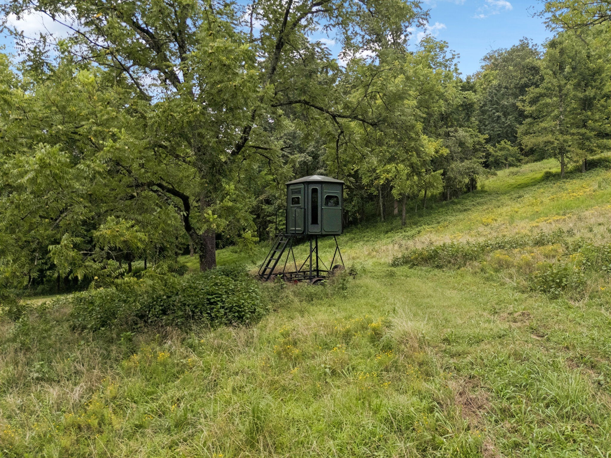 9 Crooked Hill Rd Property Photo 7