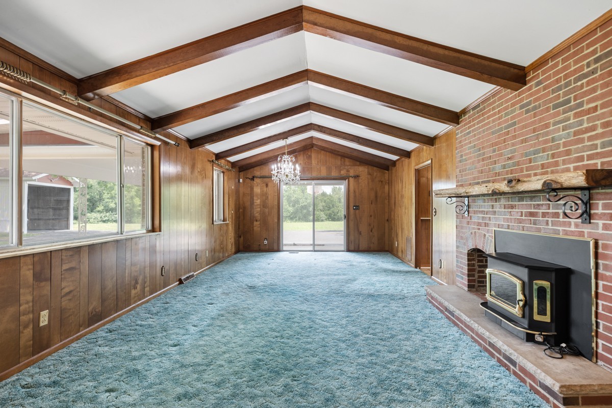 1386 Long Hollow Pike Property Photo 6