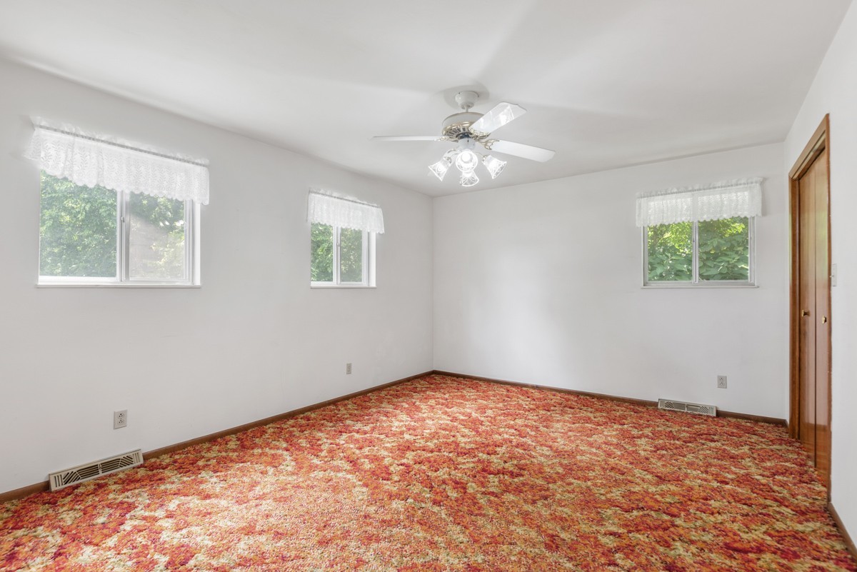 1386 Long Hollow Pike Property Photo 19