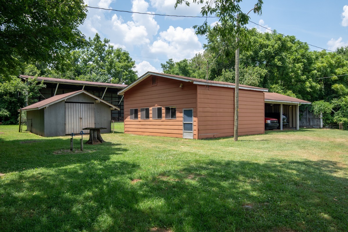 1386 Long Hollow Pike Property Photo 25