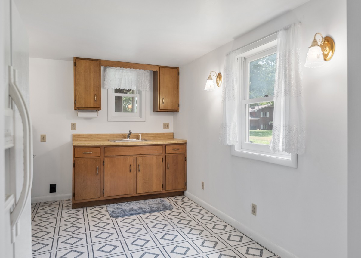 1386 Long Hollow Pike Property Photo 29